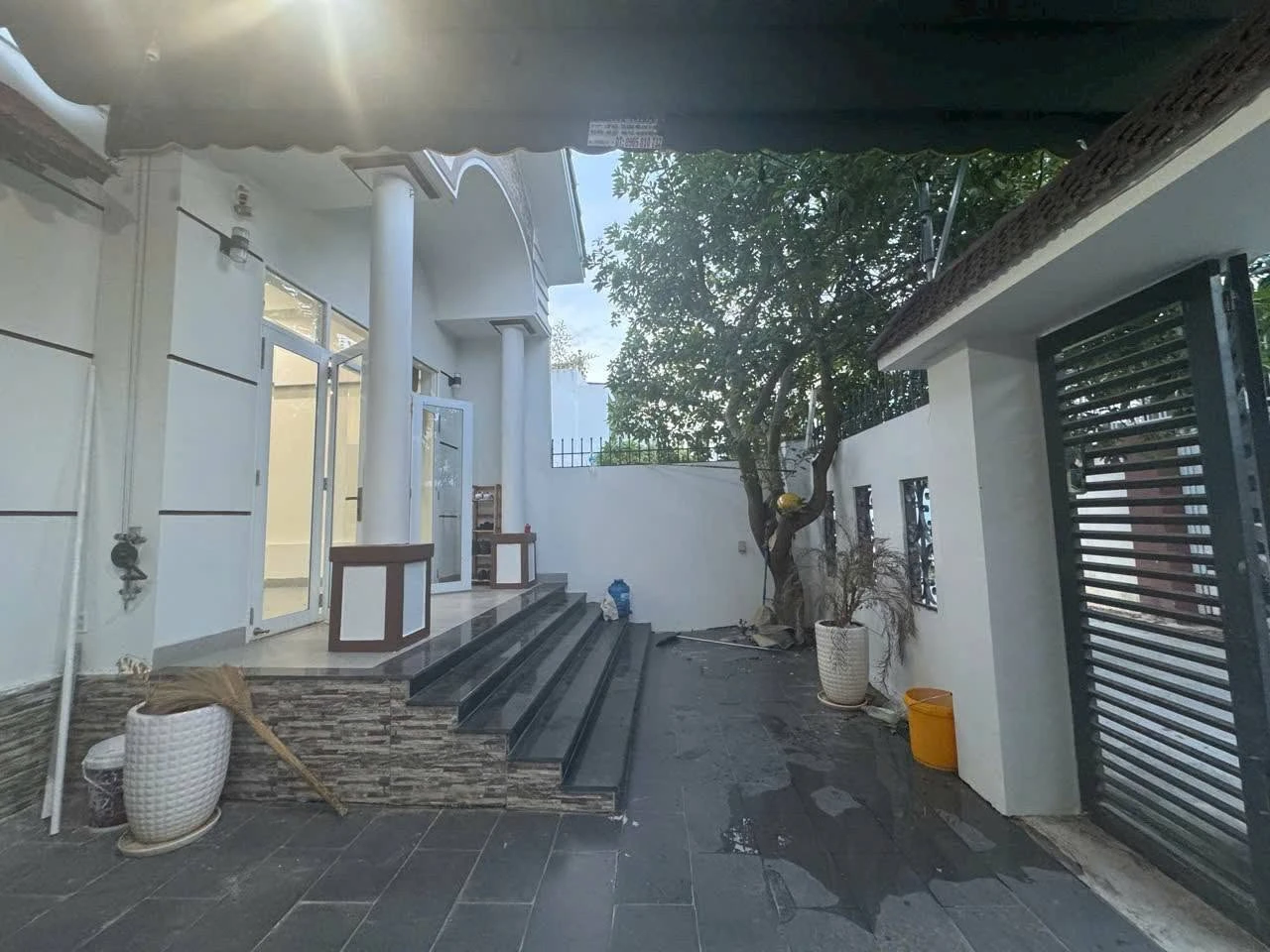 Bán nhà mái thái 2PN, 120,5m2, Tây Nha Trang, 3 tỷ 650 - Ảnh 1