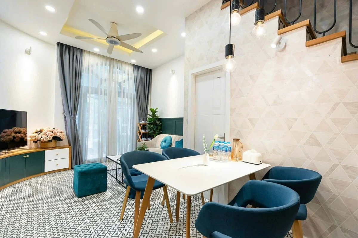 Bán nhà hẻm ô tô 5 tầng 30m2 Nguyễn Thị Minh Khai Quận 1 - Ảnh thu nhỏ 2