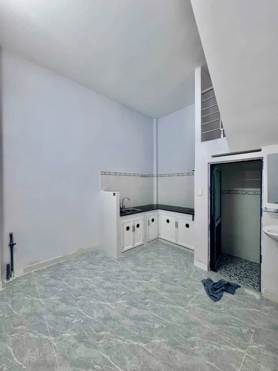 Bán nhà hẻm 32m2, 2PN 2WC, Lê Văn Quới, Bình Tân, 3.85 tỷ - Ảnh thu nhỏ 5