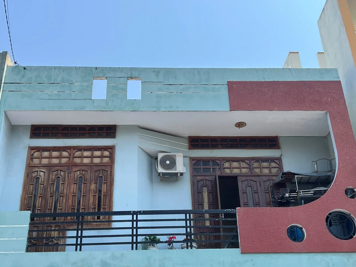 Bán nhà 2 tầng mặt tiền Bạch Đằng 80m² Quận 1 - Ảnh thu nhỏ 3