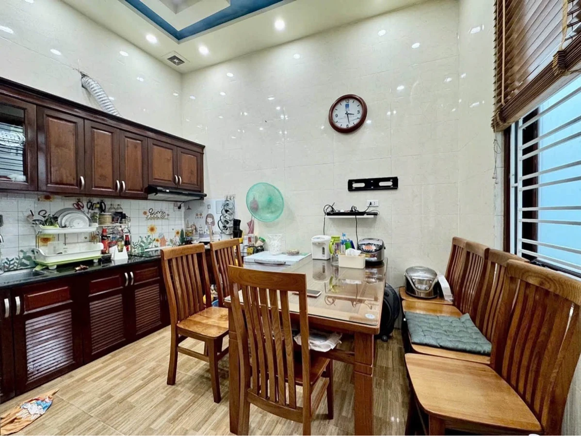 Bán nhà Tân Bình 60m² 3 tầng 3PN chùa Hàng 3,85 tỷ - Ảnh thu nhỏ 2