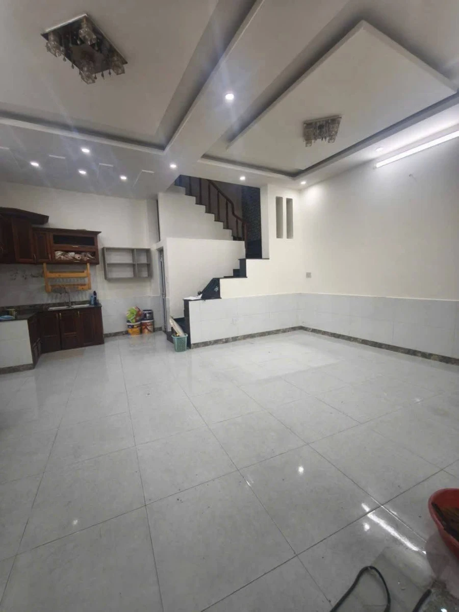 Bán nhà 3 tầng 42m² chợ Bùi Văn Ngữ Quận 12 3.95 tỷ - Ảnh thu nhỏ 4