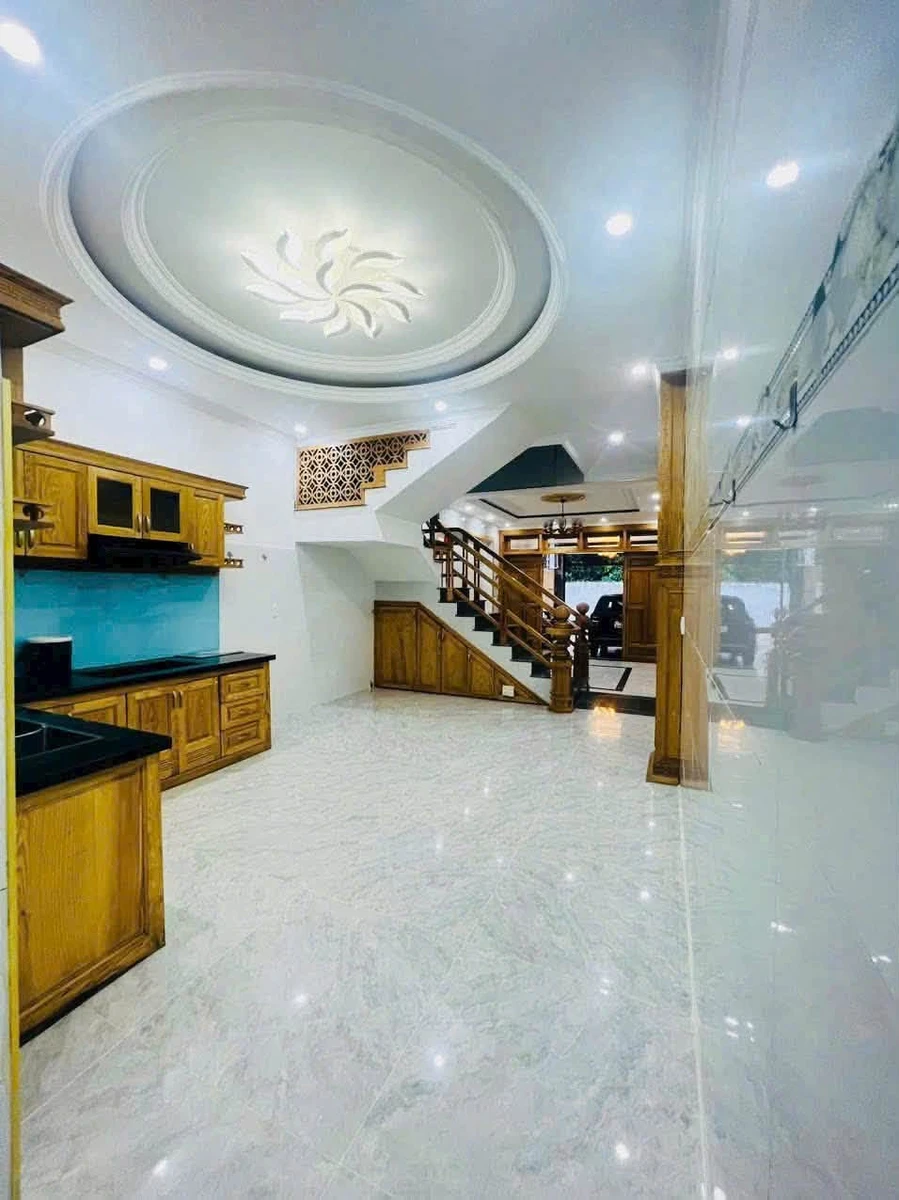 Bán nhà 2 mặt tiền 5PN, 6WC, 100m2 tại Vũng Tàu - Ảnh thu nhỏ 2