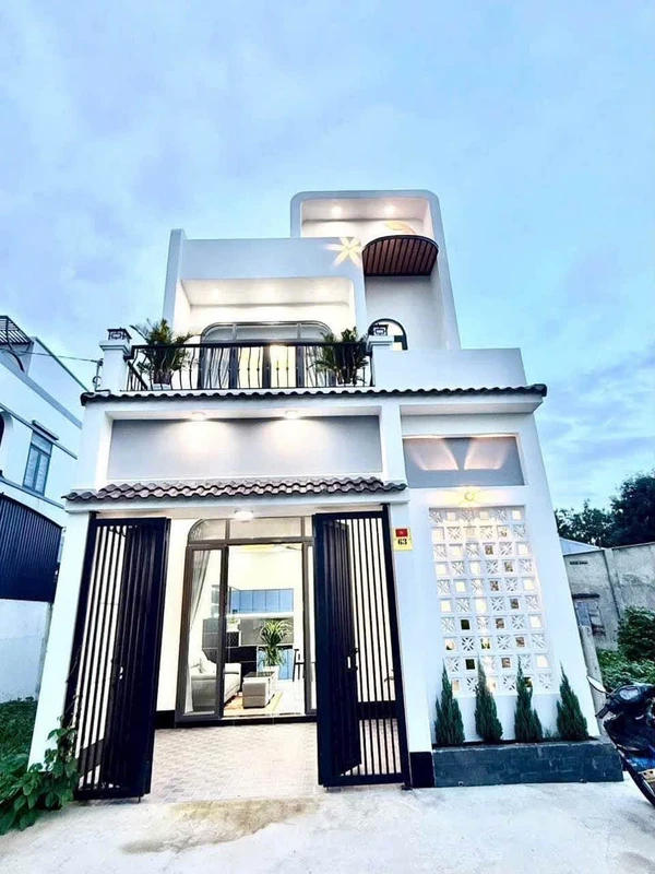Nhà lầu mới Tây Ninh 3 phòng ngủ, 73m2 giá 1,7 tỷ