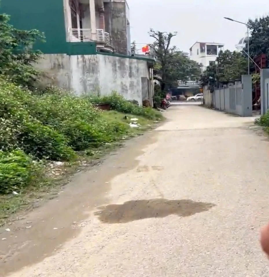 Bán lô đất kinh doanh chợ Quán Bàu 106,9m2, 6,5 tỷ - Ảnh 1