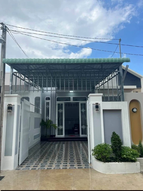 Bán nhà hẻm 83m2, 3PN, Bình Tân 5,85 tỷ 5200