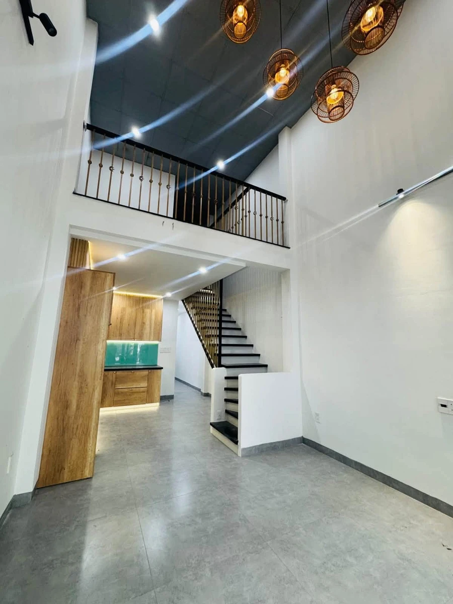 Bán nhà 2 tầng 60m2 gần biển Mỹ Khê Đà Nẵng, giá 4 tỷ - Ảnh thu nhỏ 2
