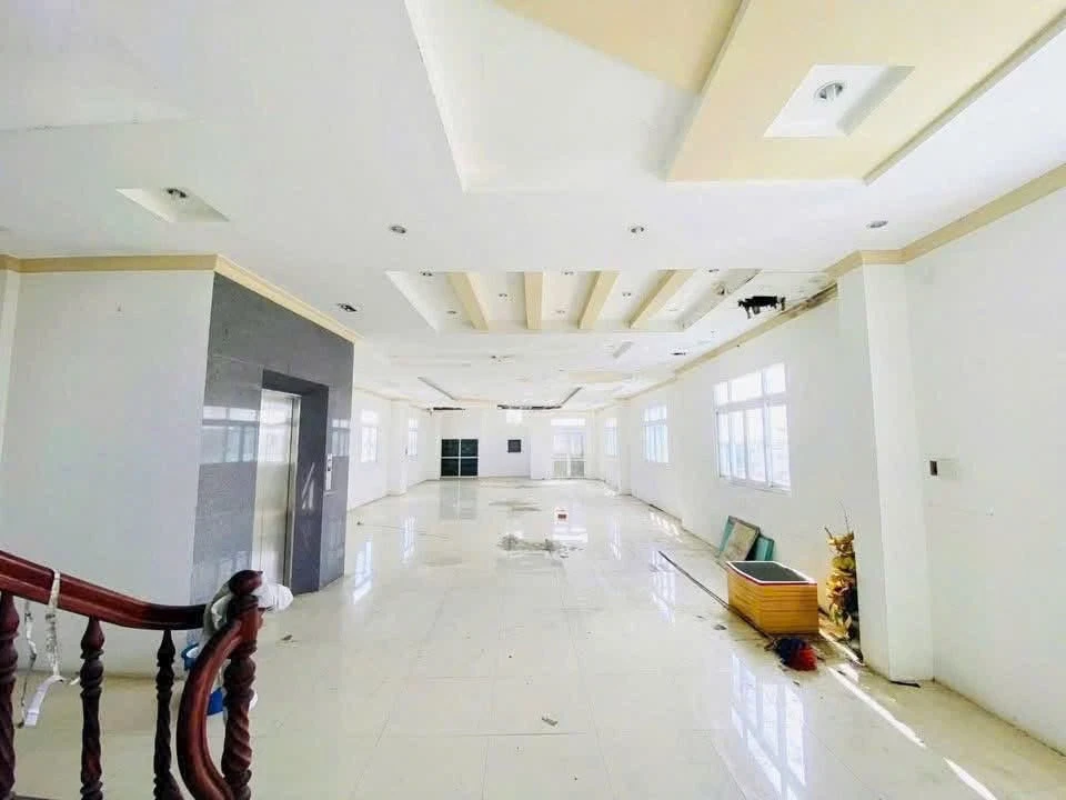 Bán nhà 1 trệt 3 lầu Nguyễn Trung Trực 182m², 19 tỷ - Ảnh thu nhỏ 5