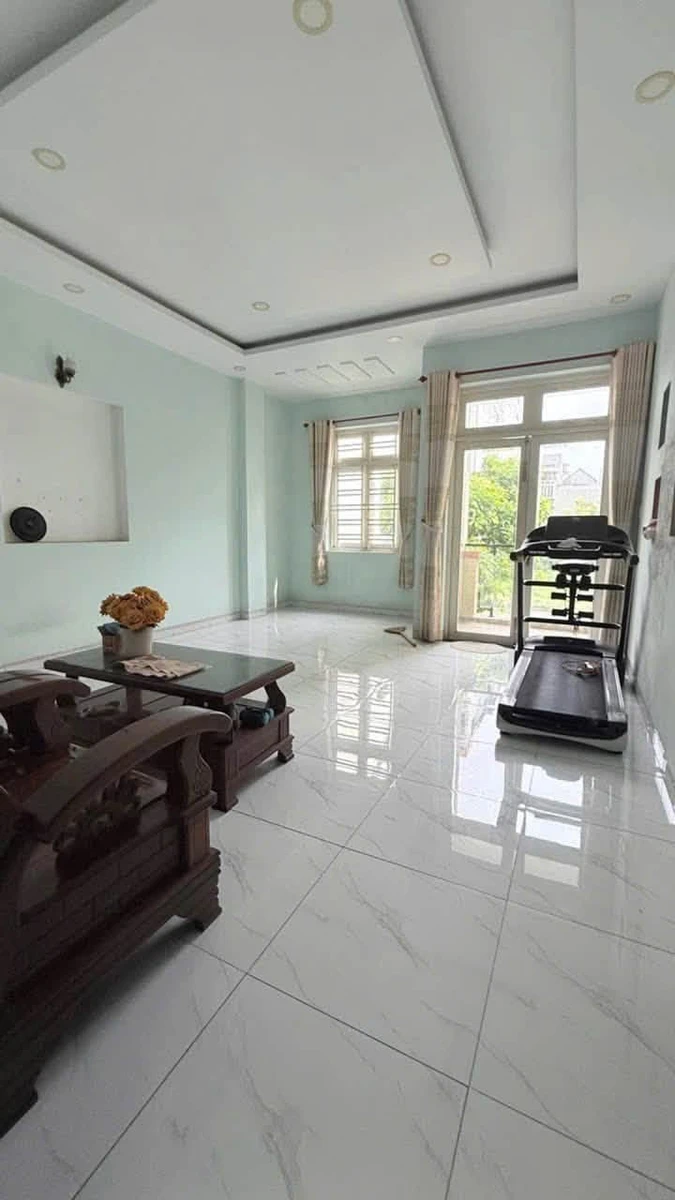Bán nhà 3 tầng 100m² Dĩ An hơn 7 tỷ - Ảnh thu nhỏ 5