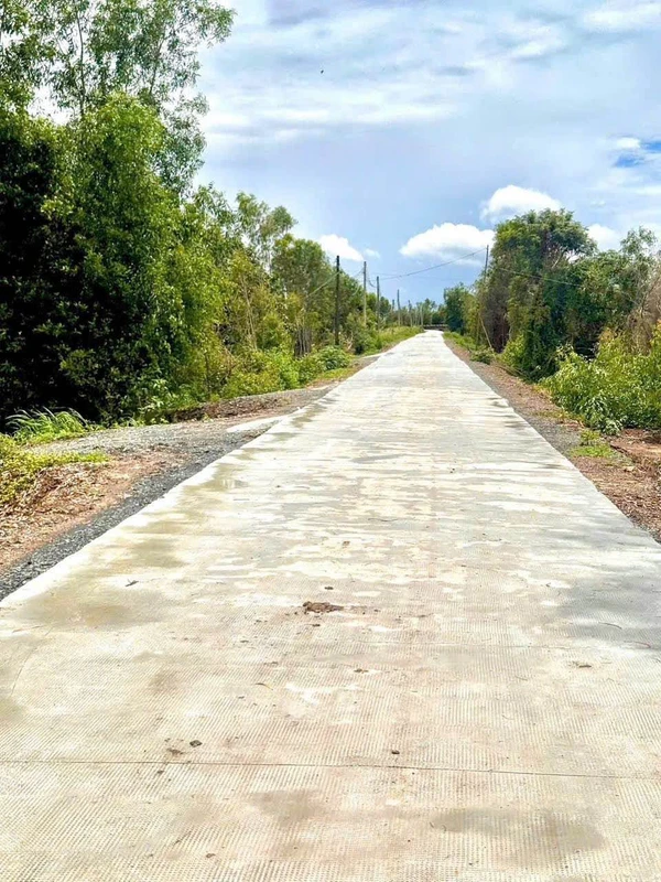 Bán nhà hẻm xe hơi 3 tầng 4x16m Bình Tân, giá 5,1 tỷ lotu