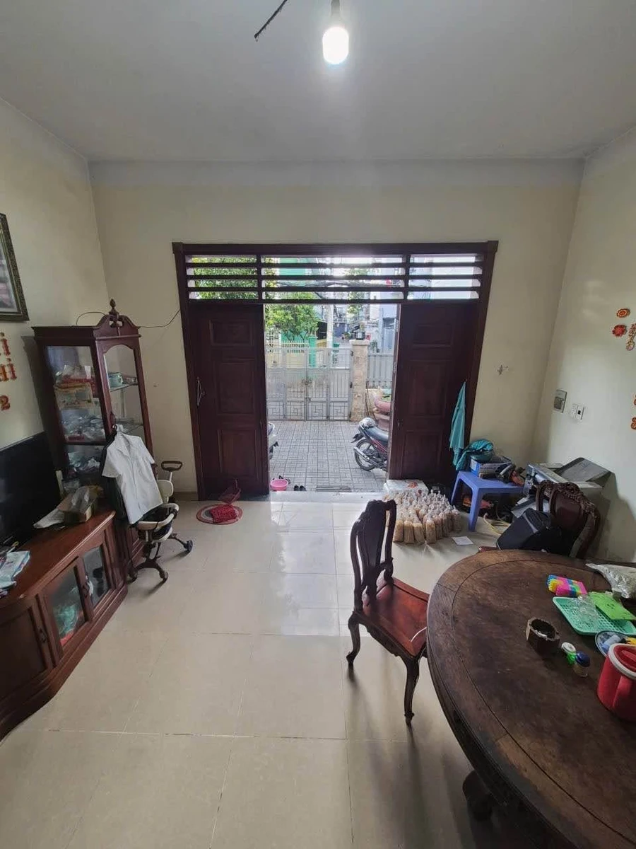 Bán nhà 4 tầng 94m² hẻm xe tải Phan Huy Ích - Ảnh 1