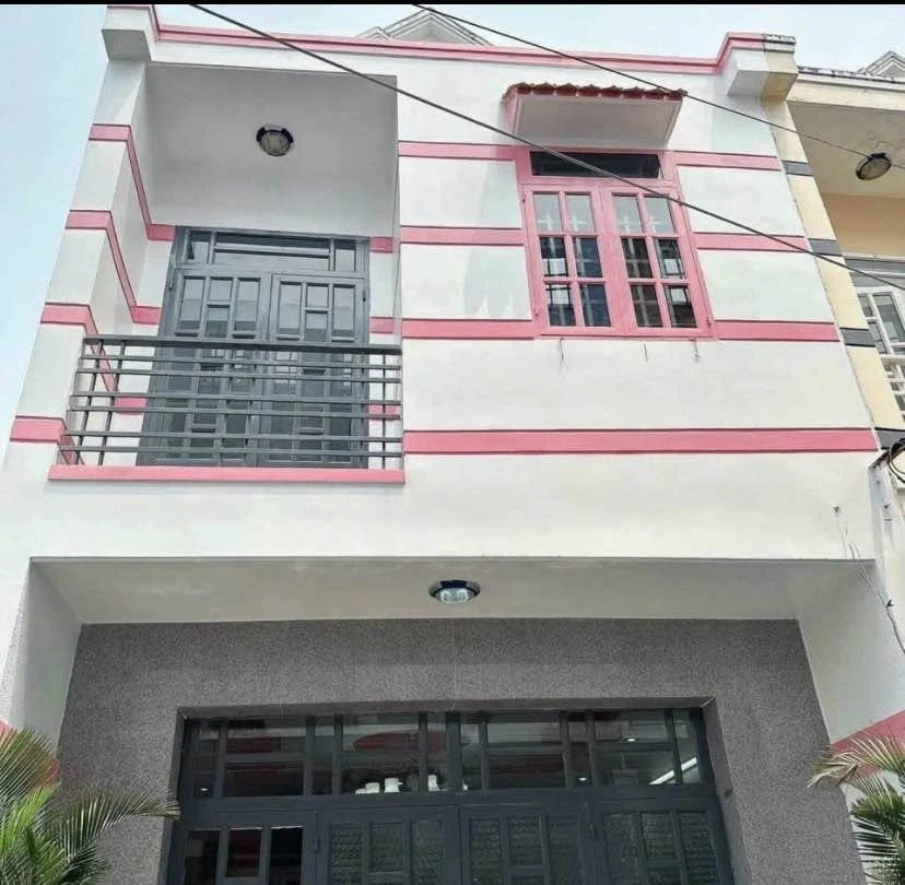 Bán nhà 2PN 1 trệt 1 lầu 49,5m² tại Cần Giuộc, Long An - Ảnh 1