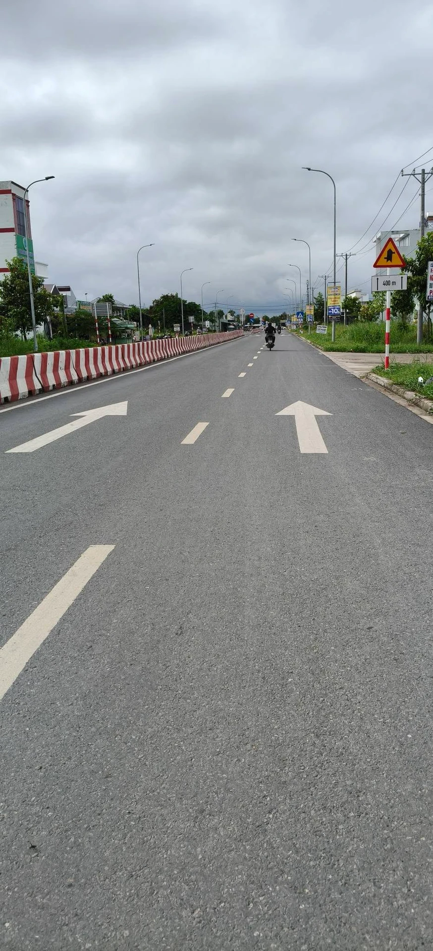 Bán gấp lô biệt thự KDC Tây Nam 10x20m, đường số 18, giá 1 tỷ 800 - Ảnh 1