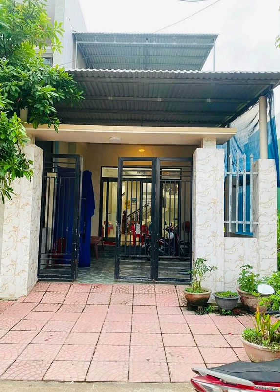 Bán dãy trọ 4 phòng 108.5m² Tuy Hoà 2.65 tỷ himlamquan7