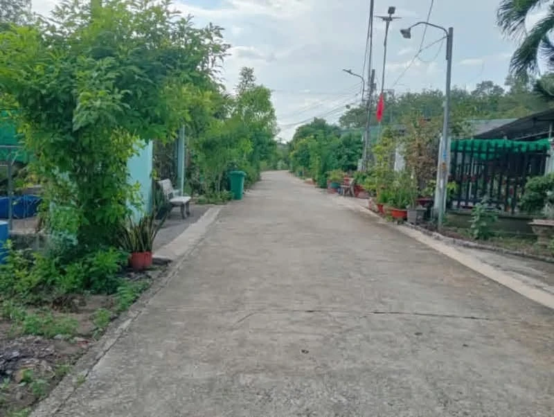 Bán lô đất thổ cư ngang 10m, 100m2 nhánh đường Bà 39, Phú An giá 3 tỷ - Ảnh thu nhỏ 2
