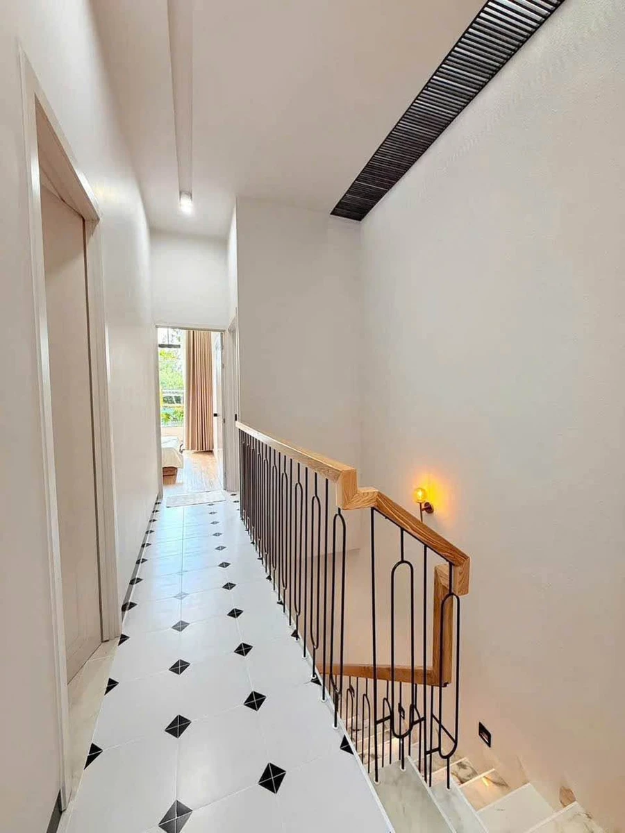 Bán nhà mê MT Xuân Diệu 256m2, 4PN Quận 7 - Ảnh thu nhỏ 4