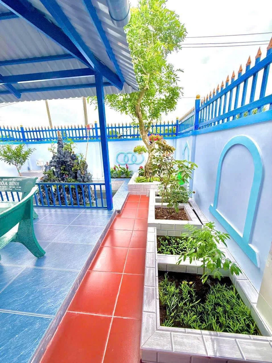 Bán nhà phố 138m2 sân vườn 3 PN Thủ Thừa - Ảnh thu nhỏ 4