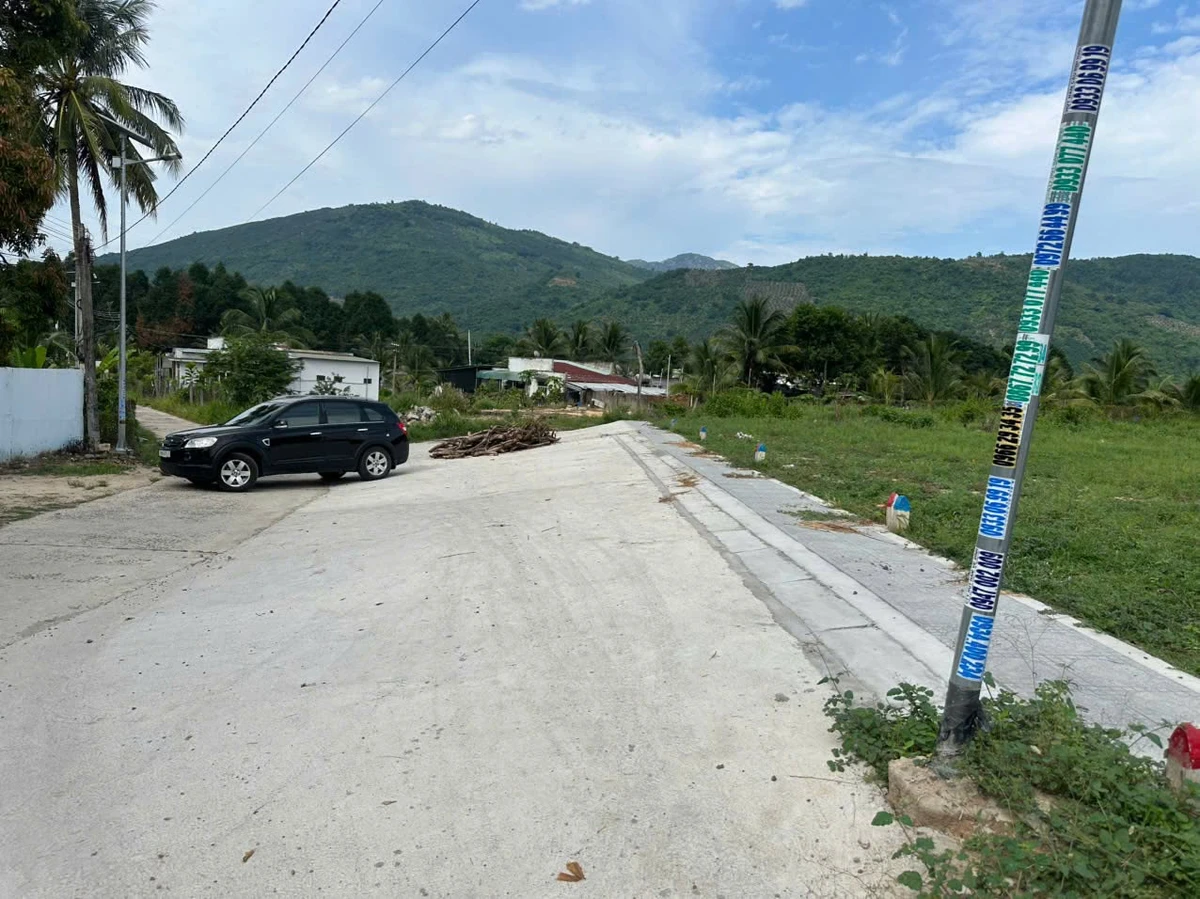 Bán lô đất 135m² Suối Tân Cam Lâm, sổ hồng riêng, 1 tỷ 4 - Ảnh thu nhỏ 4