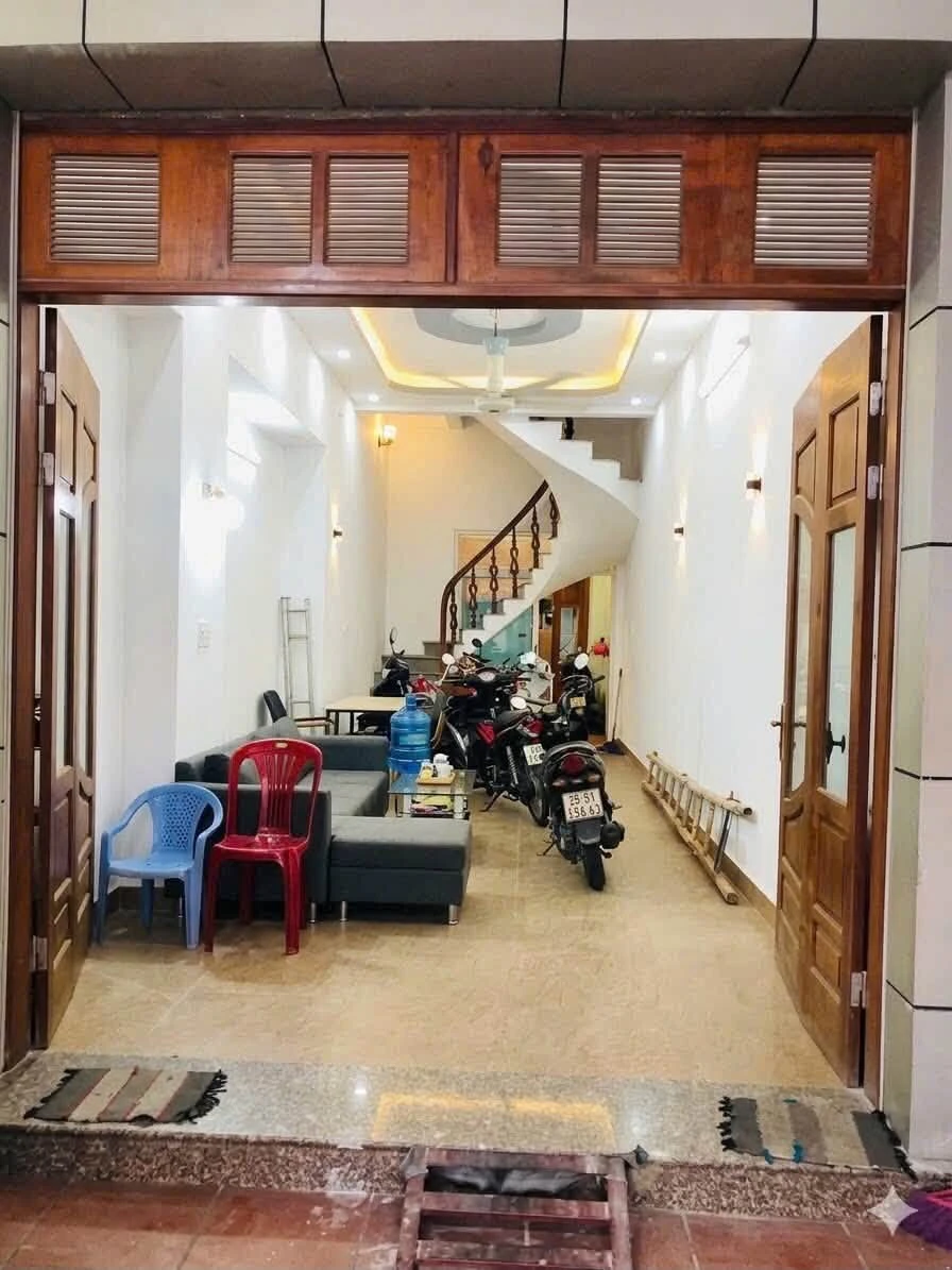 Bán nhà mặt phố Vũ Chí Thắng 100m² kinh doanh cho thuê 15 triệu - Ảnh thu nhỏ 5