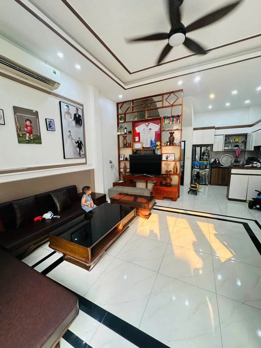 Bán nhà phố 45m² 3PN mặt tiền 5m ngõ Nguyễn Chí Thanh, Bình Thạnh - Ảnh thu nhỏ 2