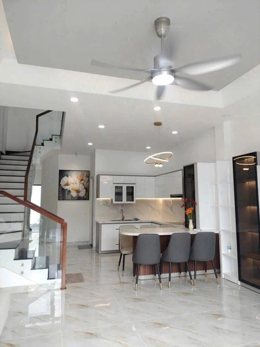 Bán nhà 3 tầng 4PN 120,8m2 Vĩnh Ngọc Quận 7 - 4 tỷ 450 - Ảnh thu nhỏ 2