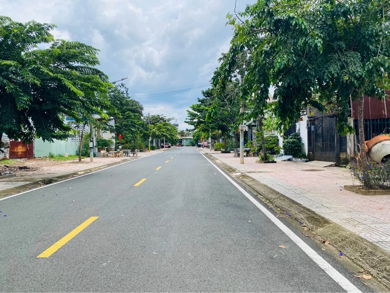 Bán nhà mới 100m2 2PN Bình Chánh gần Ecopalace nhacapgoc