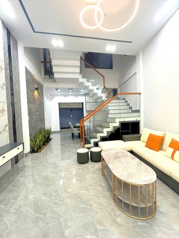 Bán nhà 3 tầng 45m2 kiệt Trần Phú, gần chợ Phước Vĩnh, Huế
