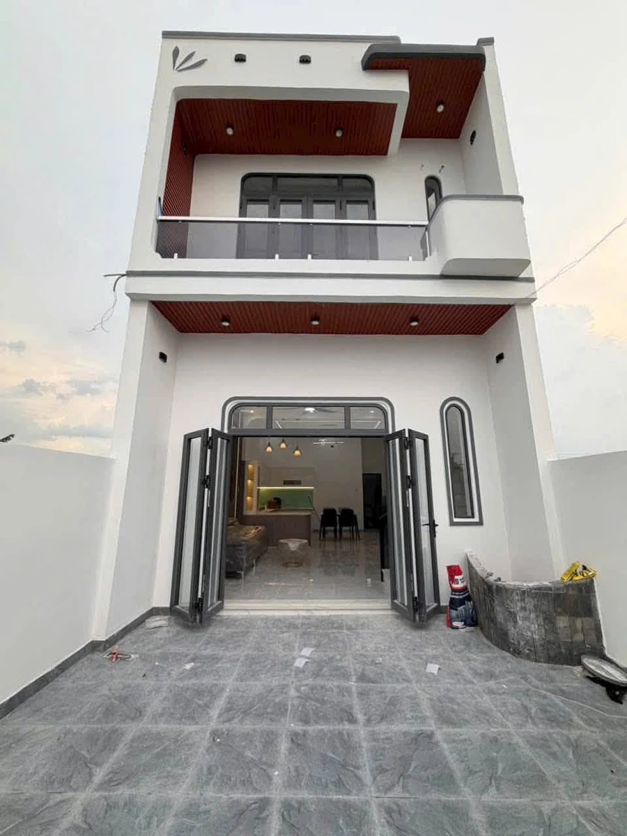 Bán nhà lầu mới 3PN, 100m² Tân Triều, 550 triệu - Ảnh 1