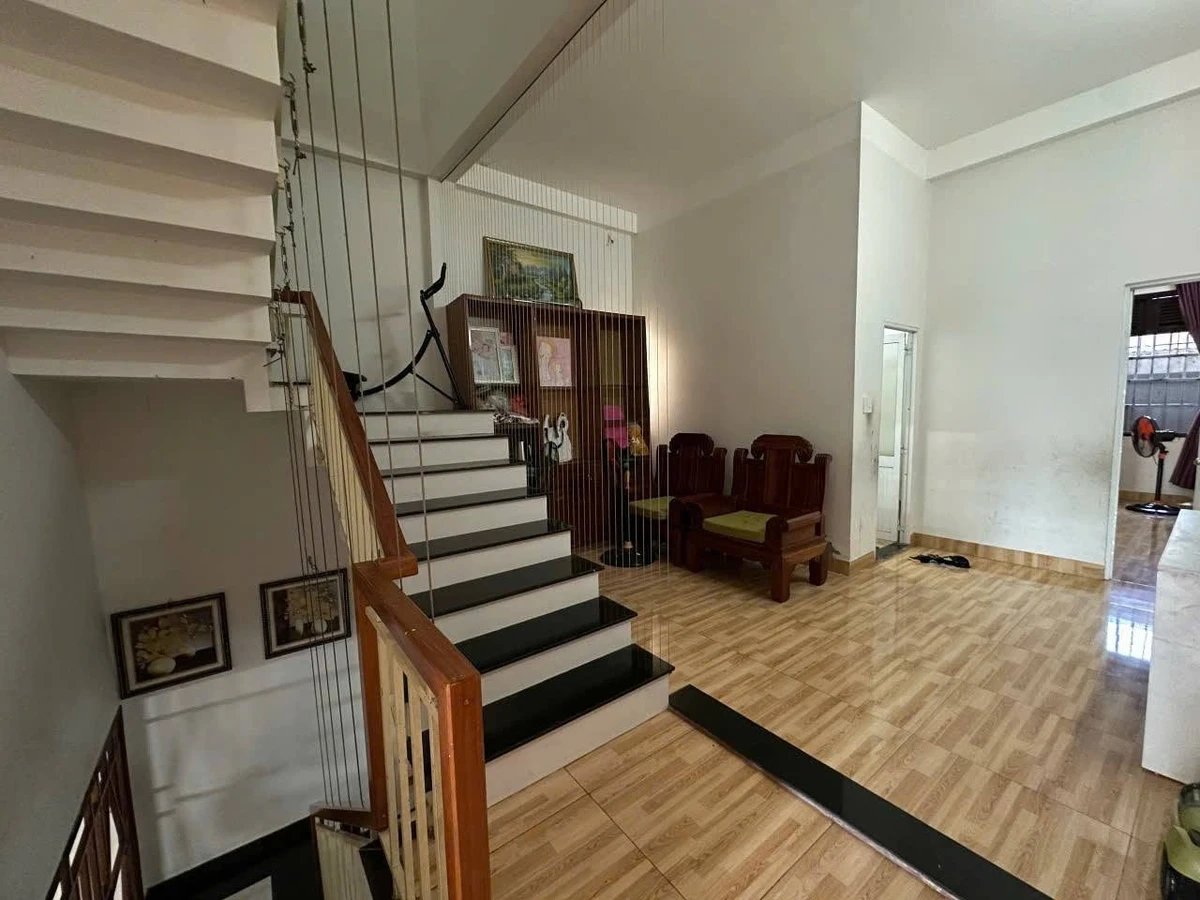 Bán nhà mặt tiền 3 tầng 210m² Hoà Minh - Ảnh thu nhỏ 5