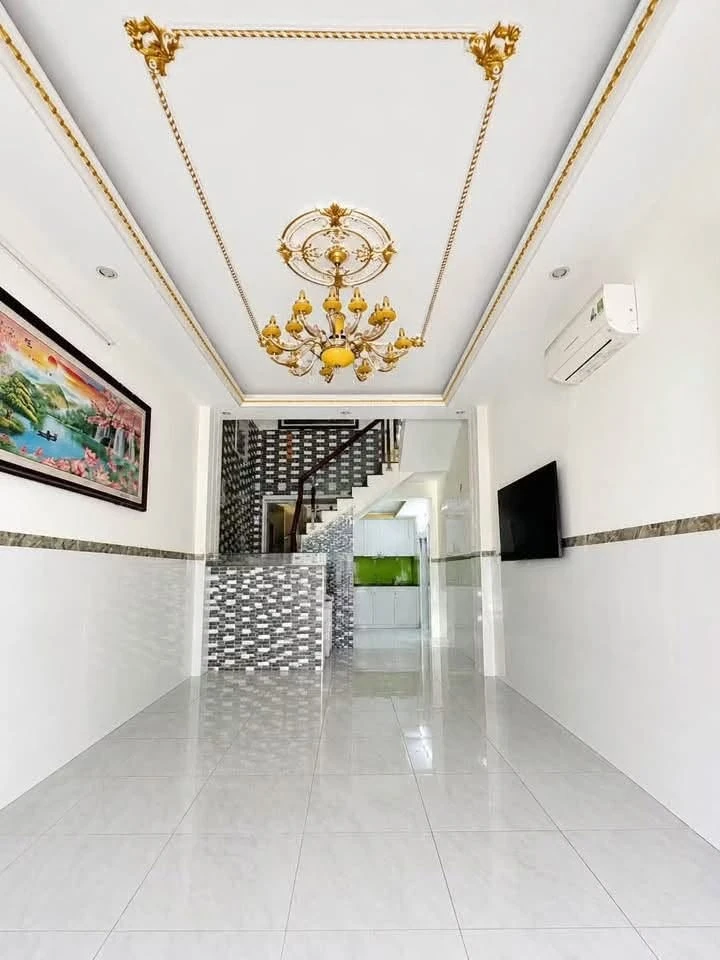 Bán nhà 3 tầng 43m2, 3PN Quy Nhơn - Ảnh 1