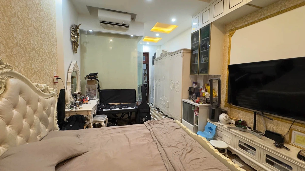 Bán nhà 4 tầng mặt tiền Trần Phú 80m2, 10 tỷ - Ảnh thu nhỏ 2