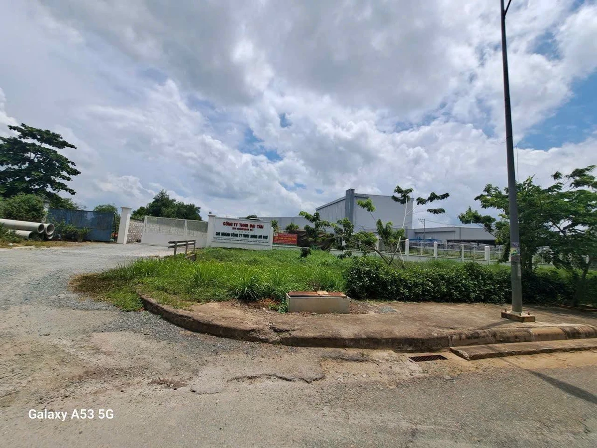 Bán xưởng 19.300m² KCN Phú An Thạnh Bến Lức, giá 145 tỷ - Ảnh 1