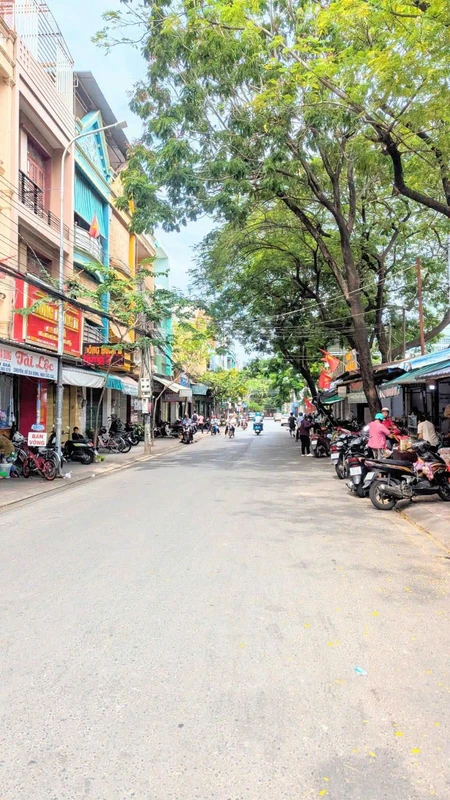 Nhà bán 3 tầng 4PN Chợ Rạch Dừa Vũng Tàu 76m2