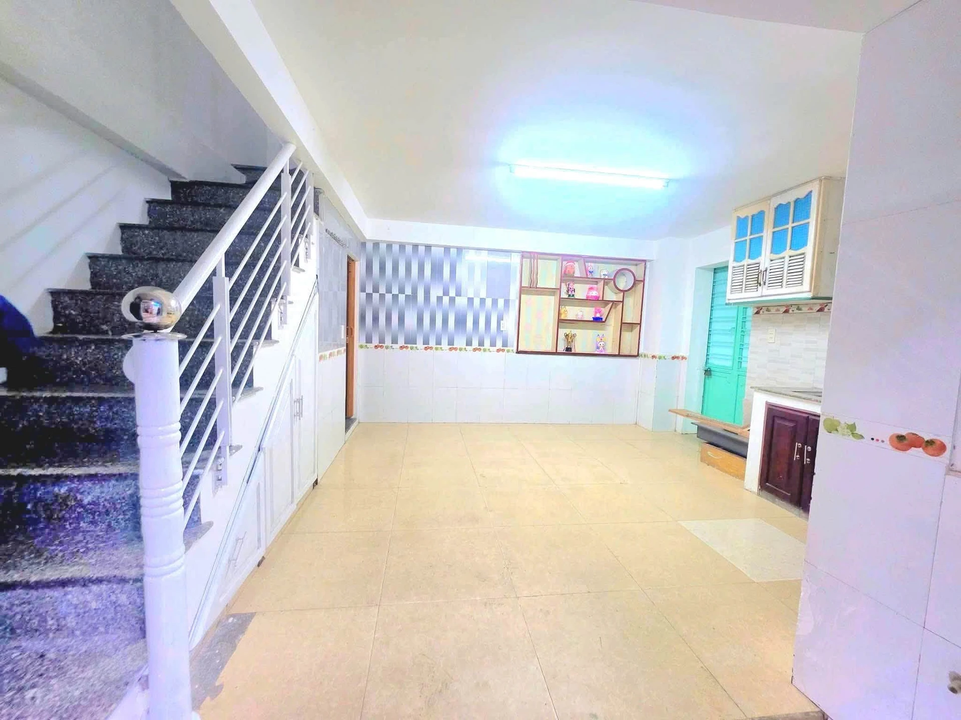 Bán nhà 3 tầng 3 phòng ngủ 26m² đường Hàn Mặc Tử - Ảnh 1