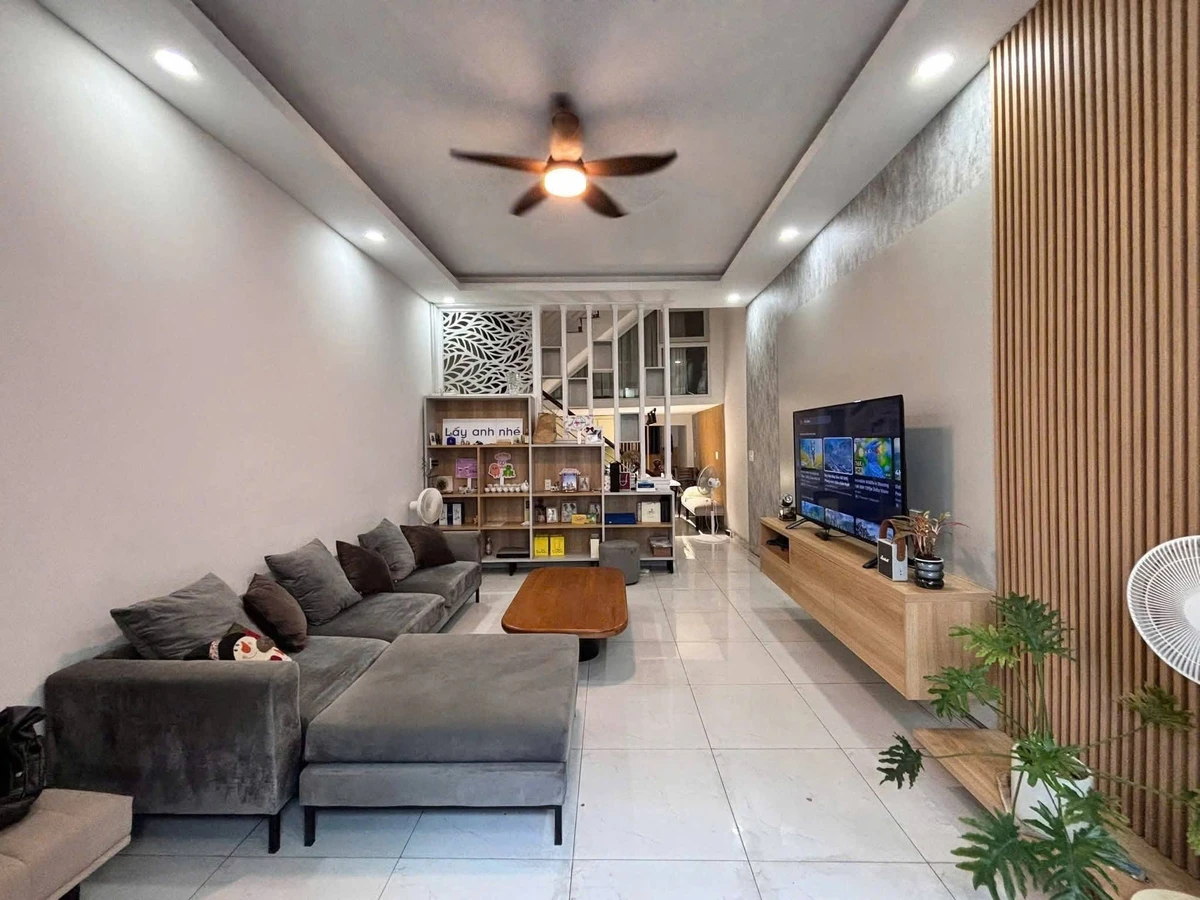 Bán nhà phố 5 tầng 64m2 Nguyễn Xí Bình Thạnh 11.2 tỷ - Ảnh thu nhỏ 2