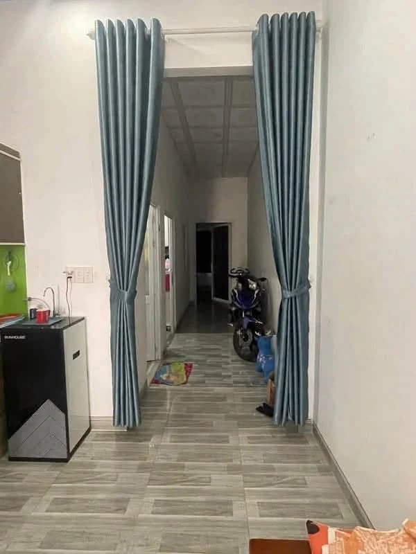Bán nhà Phú Mỹ, Thủ Dầu Một 100m² 2 phòng ngủ 2,25 tỷ - Ảnh thu nhỏ 2