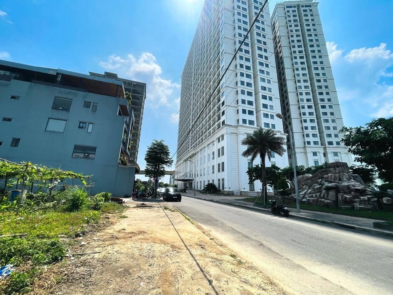 Bán lô góc 220m² mặt tiền 10m Thuận Phước Đà Nẵng 26 tỷ - Ảnh 1