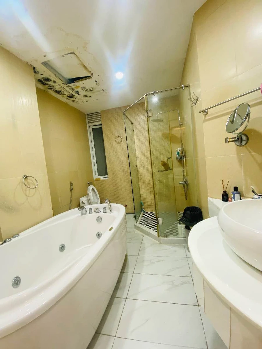 Bán nhà phố 4 tầng mặt tiền Huỳnh Thúc Kháng, 68,2 m² - Ảnh thu nhỏ 3