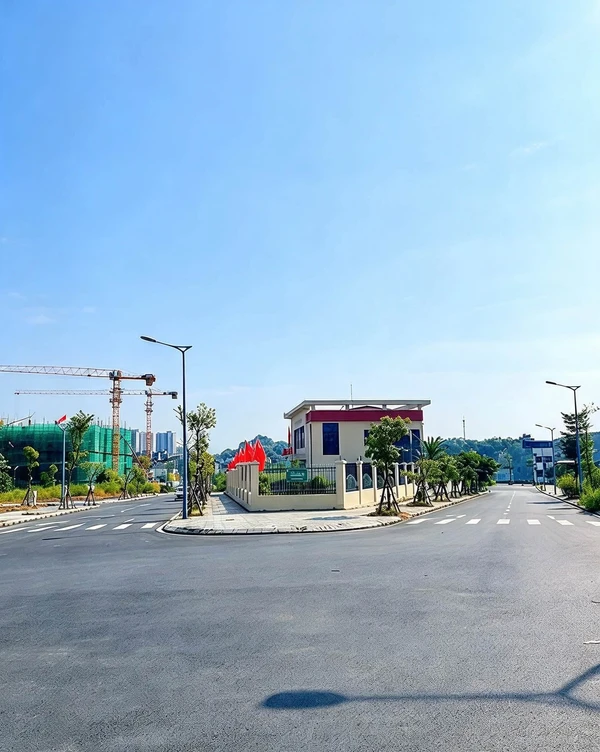 Bán nhà mặt tiền 92m² Lý Tự Trọng Nha Trang 20 tỷ doong