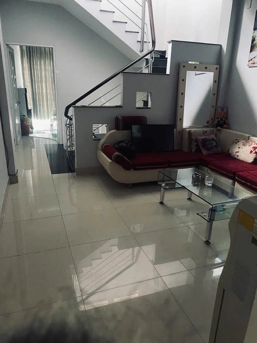 Bán nhà phố Gò Dầu Tân Phú, 68m2, 3 tầng, hơn 7 tỷ - Ảnh thu nhỏ 3
