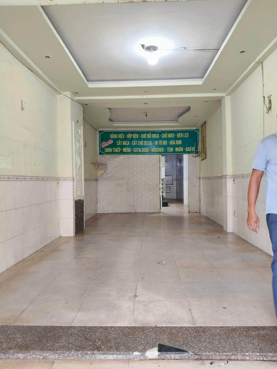 Bán nhà mặt tiền Phạm Văn Bạch, Tân Bình, 92m², 2PN 14 tỷ - Ảnh thu nhỏ 5