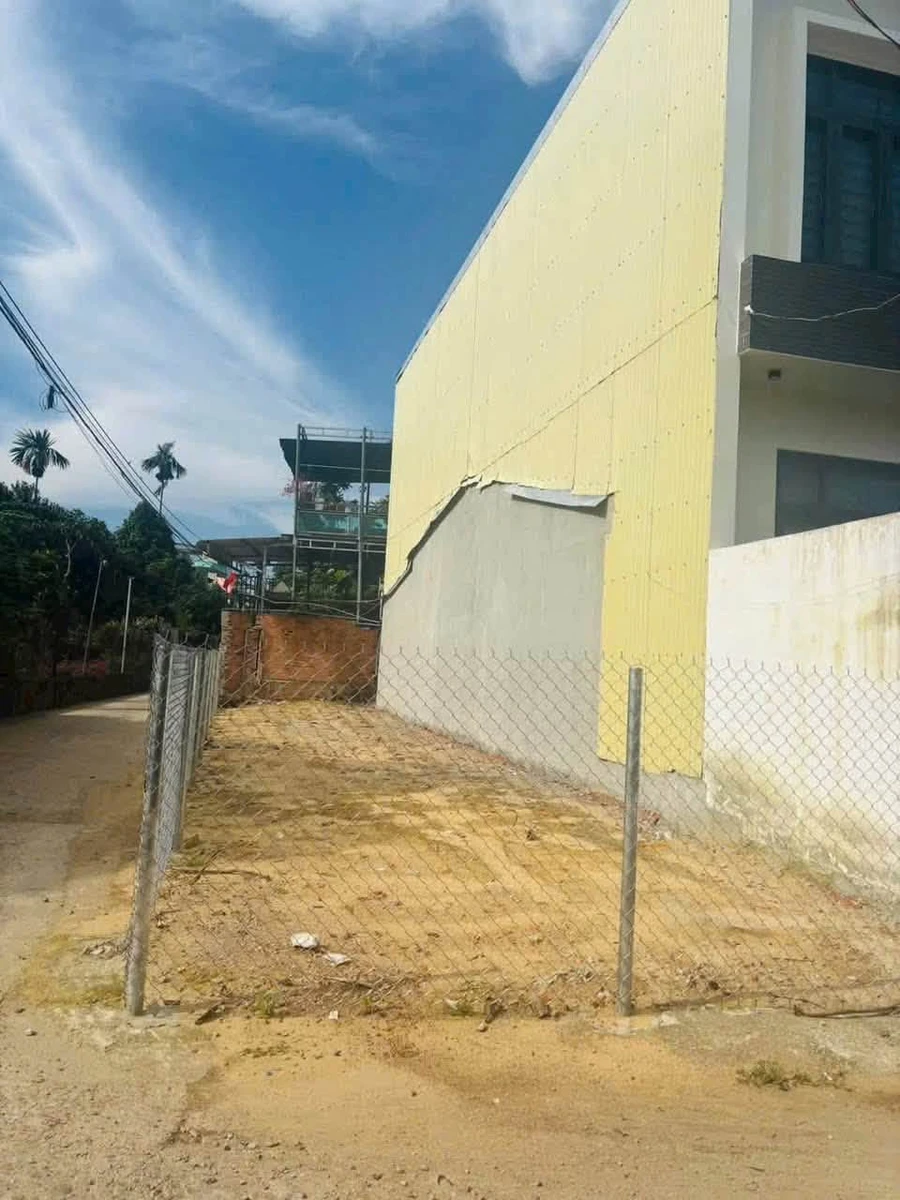 Bán lô góc 87m2 Lê Văn Sỹ Quảng Ngãi 1 tỷ 600 triệu - Ảnh thu nhỏ 3