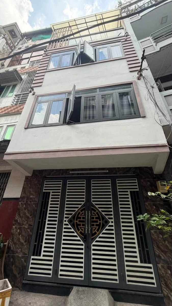Bán nhà hẻm trước hơn 4m, 4 tầng, 7PN, An Bình Q5, 8 tỷ 9 - Ảnh 1