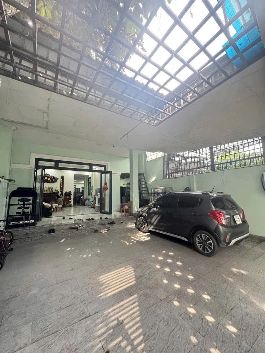 Bán nhà 4 tầng 99,5m² 4PN 5WC gần Công viên Gia Định giá 8,58 tỷ 618m - Ảnh 1