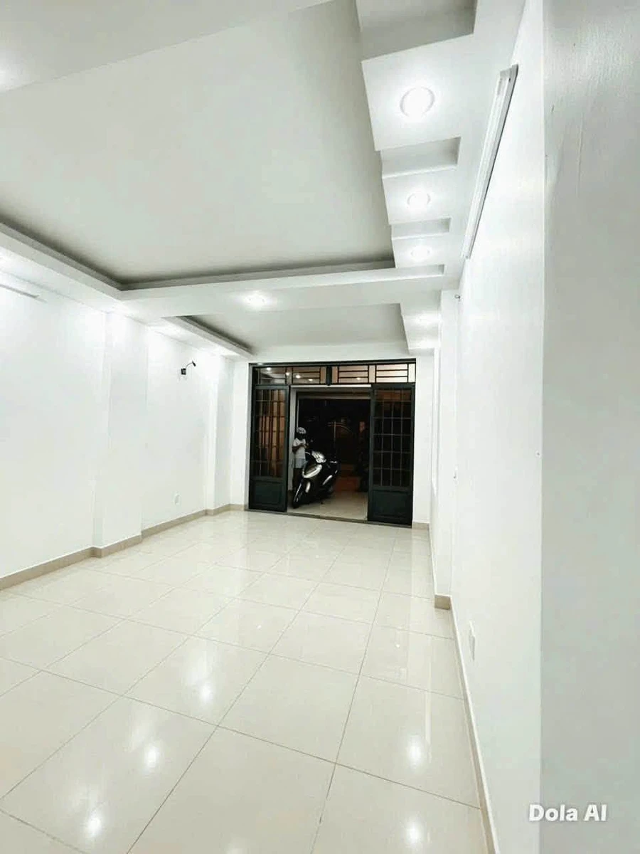 Bán nhà 7,8 tỷ - 64m² - Hẻm xe hơi Quận 7 - Ảnh thu nhỏ 4