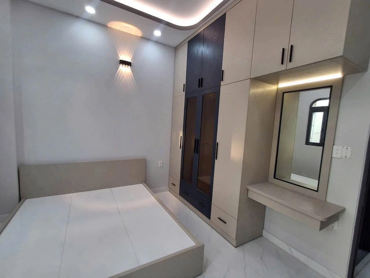 Bán nhà 4x9m 2PN full nội thất đường Trương Phước Phan, Bình Tân giá 4,74 tỷ - Ảnh thu nhỏ 4