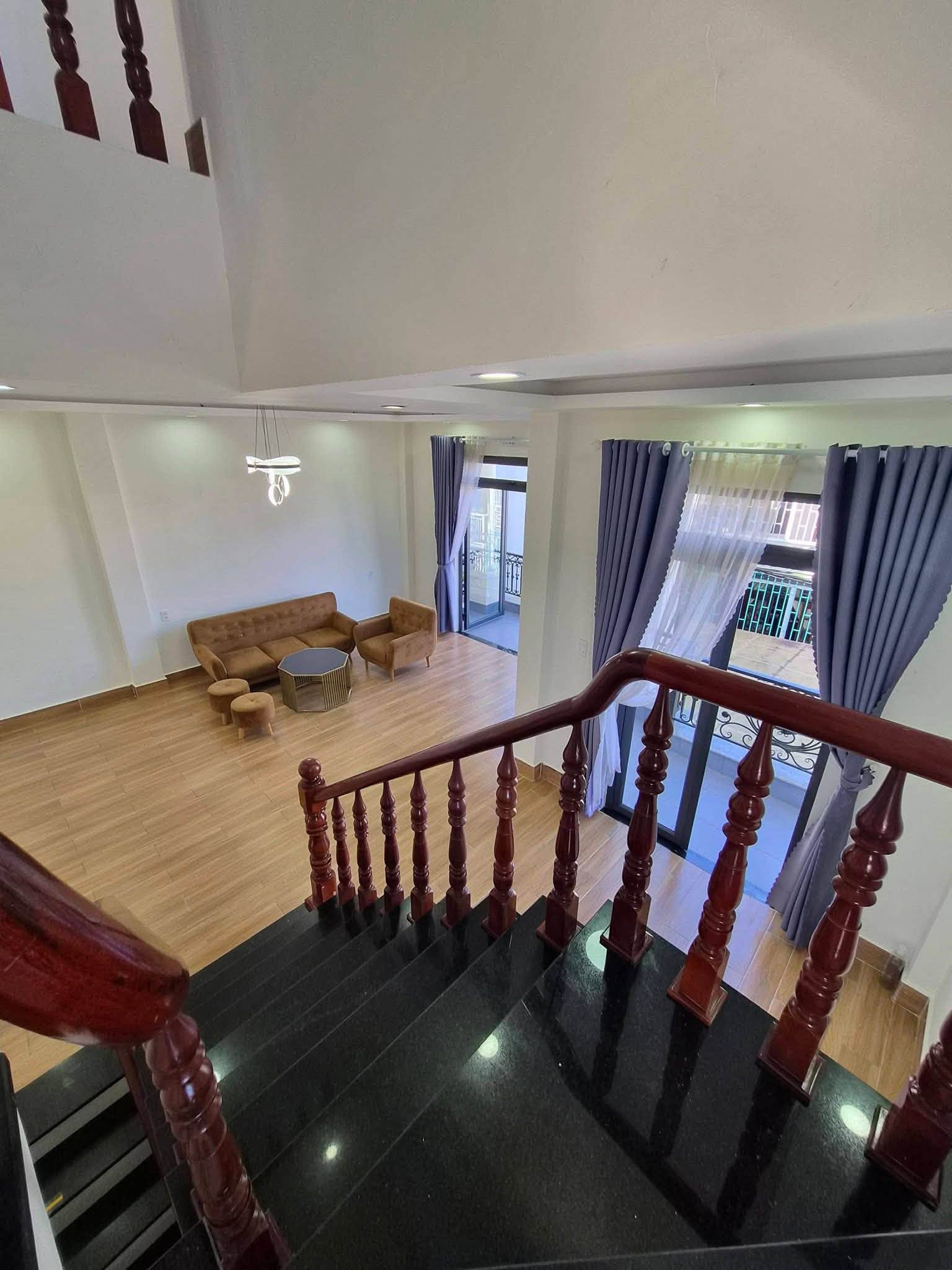 Bán nhà 5PN 125m² đất Lữ Gia Đà Lạt 7,5 tỷ - Ảnh thu nhỏ 4