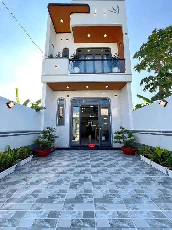 Bán nhà 3PN 90m² Đức Hòa Long An 2.38 tỷ - Ảnh 1