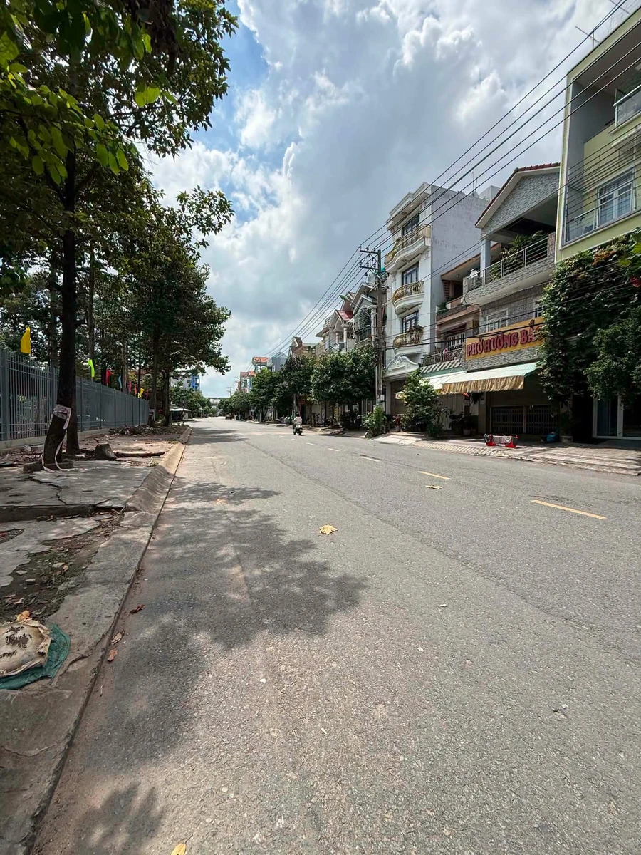 Bán đất mặt tiền Dĩ An 74.5m2 kinh doanh 7 tỷ - Ảnh thu nhỏ 2