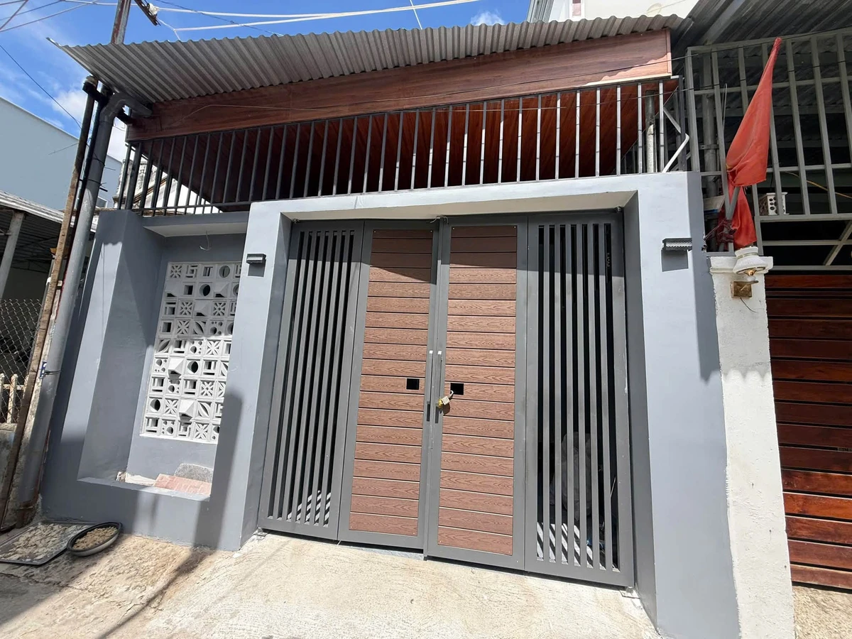 Nhà phố 2 phòng ngủ 100m² gần biển, 4 tỷ 150 - Ảnh thu nhỏ 2